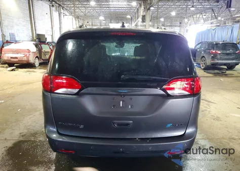 2019 Chrysler Pacifica Hybrid Limited from USA, damaged, VIN 2C4RC1N78KR616824
